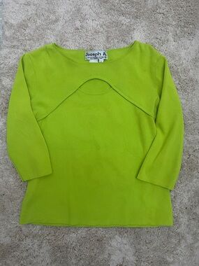 Joseph A Lime Green Knit Top with Bust Overlay